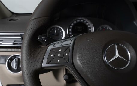 Mercedes-Benz E-Класс, 2012 год, 1 880 000 рублей, 23 фотография