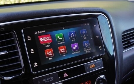 Mitsubishi Outlander III рестайлинг 3, 2019 год, 2 150 000 рублей, 13 фотография