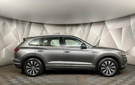 Volkswagen Touareg III, 2020 год, 4 850 000 рублей, 6 фотография