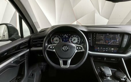 Volkswagen Touareg III, 2020 год, 4 850 000 рублей, 15 фотография