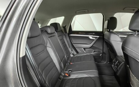 Volkswagen Touareg III, 2020 год, 4 850 000 рублей, 20 фотография