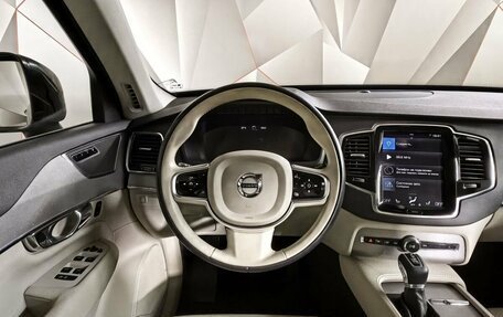 Volvo XC90 II рестайлинг, 2015 год, 2 850 000 рублей, 18 фотография