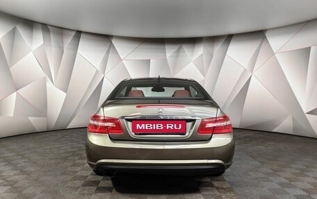 Mercedes-Benz E-Класс, 2012 год, 1 493 000 рублей, 8 фотография