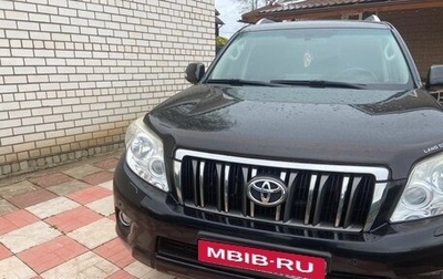 Toyota Land Cruiser Prado 150 рестайлинг 2, 2013 год, 3 650 000 рублей, 1 фотография