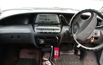 Toyota Estima III рестайлинг -2, 1994 год, 600 000 рублей, 1 фотография