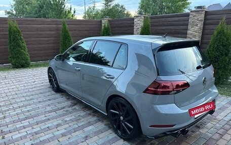 Volkswagen Golf R VII, 2017 год, 4 000 000 рублей, 4 фотография