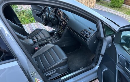 Volkswagen Golf R VII, 2017 год, 4 000 000 рублей, 12 фотография