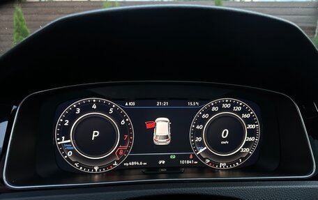 Volkswagen Golf R VII, 2017 год, 4 000 000 рублей, 20 фотография