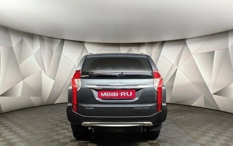 Mitsubishi Pajero Sport III рестайлинг, 2021 год, 2 595 000 рублей, 8 фотография