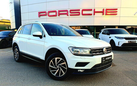 Volkswagen Tiguan II, 2019 год, 2 500 000 рублей, 6 фотография