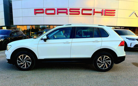 Volkswagen Tiguan II, 2019 год, 2 500 000 рублей, 12 фотография
