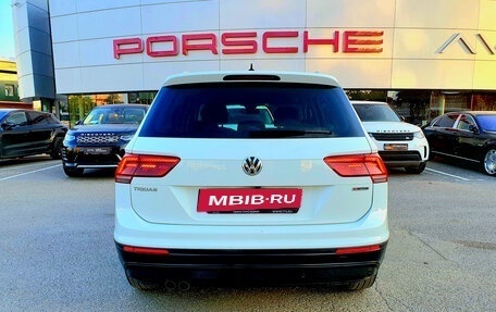 Volkswagen Tiguan II, 2019 год, 2 500 000 рублей, 10 фотография