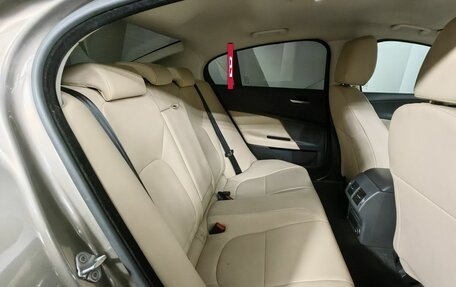 Jaguar XE I рестайлинг, 2016 год, 1 795 150 рублей, 12 фотография