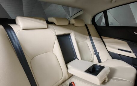 Jaguar XE I рестайлинг, 2016 год, 1 795 150 рублей, 13 фотография