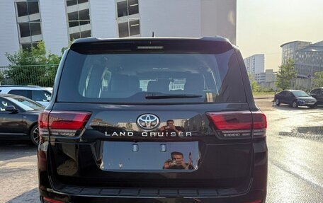 Toyota Land Cruiser, 2024 год, 13 800 000 рублей, 7 фотография