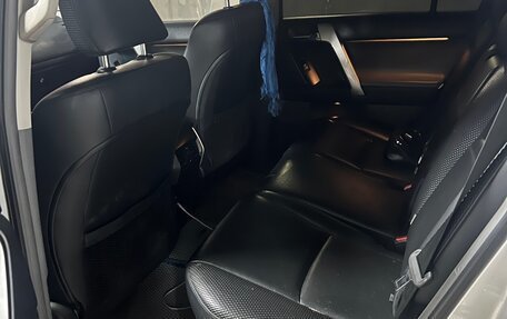 Toyota Land Cruiser Prado 150 рестайлинг 2, 2010 год, 3 050 000 рублей, 8 фотография