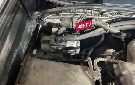 Toyota Land Cruiser Prado 150 рестайлинг 2, 2010 год, 3 050 000 рублей, 13 фотография
