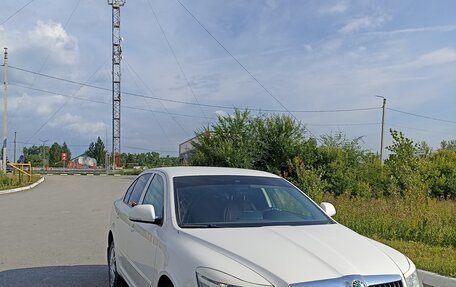 Skoda Octavia, 2013 год, 850 000 рублей, 2 фотография