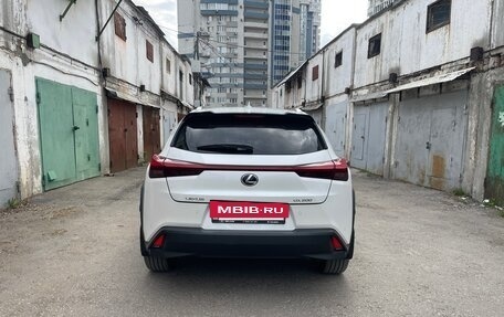Lexus UX I, 2019 год, 2 500 000 рублей, 7 фотография