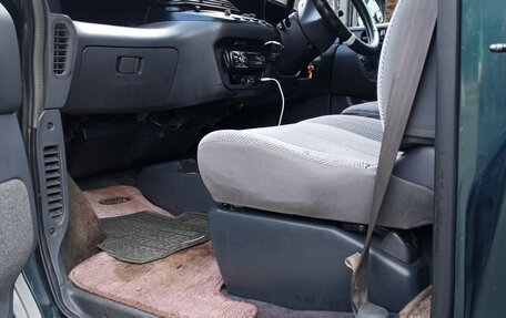 Toyota Estima III рестайлинг -2, 1994 год, 600 000 рублей, 11 фотография