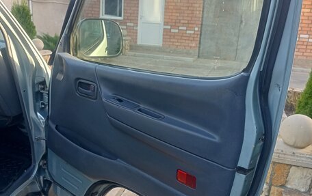 Toyota HiAce H100, 2002 год, 1 100 000 рублей, 12 фотография