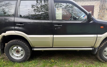Nissan Terrano II рестайлинг, 1996 год, 430 000 рублей, 4 фотография