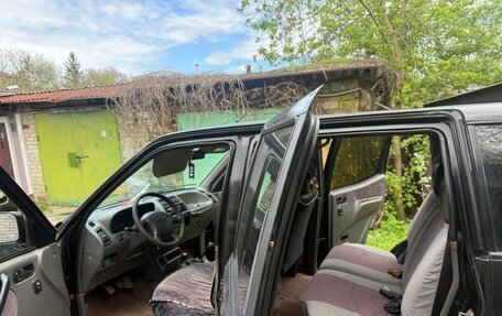 Nissan Terrano II рестайлинг, 1996 год, 430 000 рублей, 7 фотография