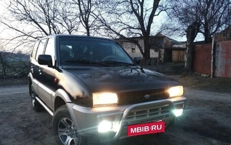 Nissan Terrano II рестайлинг, 1996 год, 430 000 рублей, 2 фотография