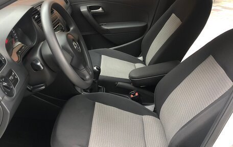 Volkswagen Polo VI (EU Market), 2013 год, 1 200 000 рублей, 8 фотография