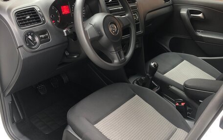 Volkswagen Polo VI (EU Market), 2013 год, 1 200 000 рублей, 9 фотография