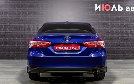 Toyota Camry, 2021 год, 3 440 000 рублей, 5 фотография