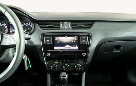 Skoda Octavia, 2019 год, 1 620 000 рублей, 17 фотография