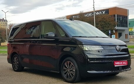 Volkswagen Multivan, 2022 год, 4 550 000 рублей, 1 фотография