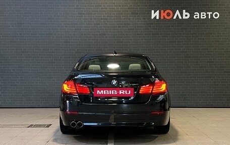 BMW 5 серия, 2012 год, 1 800 000 рублей, 6 фотография