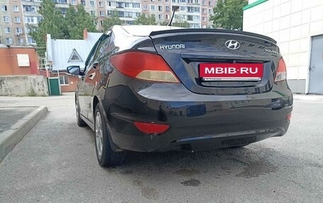 Hyundai Solaris II рестайлинг, 2013 год, 770 000 рублей, 3 фотография