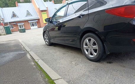 Hyundai Solaris II рестайлинг, 2013 год, 770 000 рублей, 9 фотография