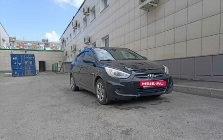 Hyundai Solaris II рестайлинг, 2013 год, 770 000 рублей, 11 фотография
