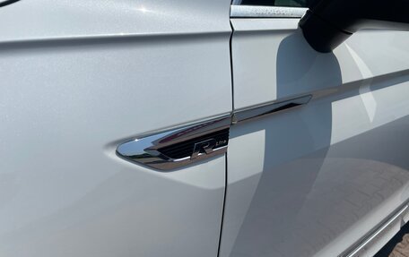 Volkswagen Tiguan II, 2018 год, 1 800 000 рублей, 4 фотография