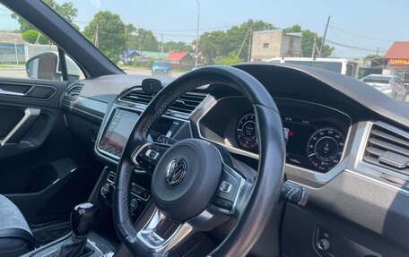 Volkswagen Tiguan II, 2018 год, 1 800 000 рублей, 6 фотография