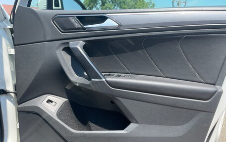 Volkswagen Tiguan II, 2018 год, 1 800 000 рублей, 11 фотография