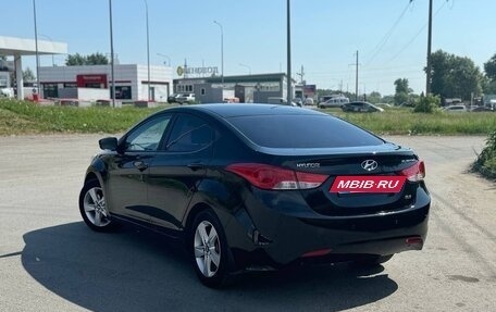 Hyundai Elantra V, 2011 год, 930 000 рублей, 4 фотография