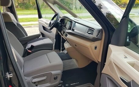 Volkswagen Multivan, 2022 год, 4 550 000 рублей, 7 фотография
