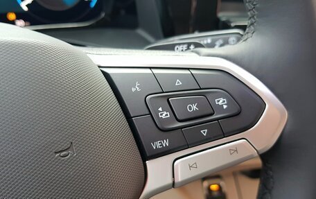 Volkswagen Multivan, 2022 год, 4 550 000 рублей, 17 фотография