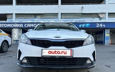 KIA Rio IV, 2021 год, 1 350 000 рублей, 1 фотография