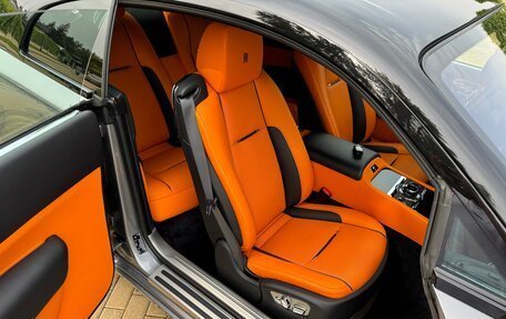 Rolls-Royce Wraith, 2017 год, 30 000 000 рублей, 2 фотография