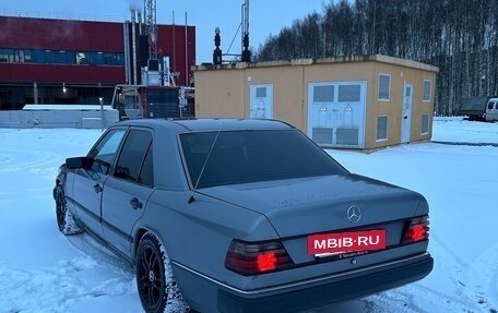Mercedes-Benz W124, 1988 год, 450 000 рублей, 3 фотография
