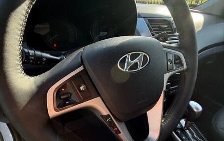 Hyundai Solaris II рестайлинг, 2015 год, 1 000 030 рублей, 6 фотография