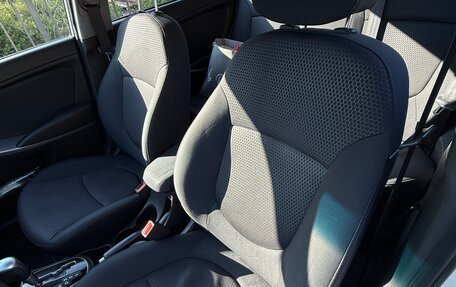Hyundai Solaris II рестайлинг, 2015 год, 1 000 030 рублей, 8 фотография