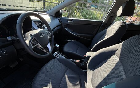 Hyundai Solaris II рестайлинг, 2015 год, 1 000 030 рублей, 7 фотография