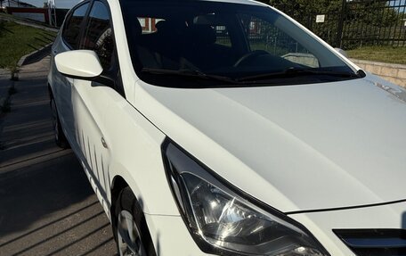 Hyundai Solaris II рестайлинг, 2015 год, 1 000 030 рублей, 13 фотография